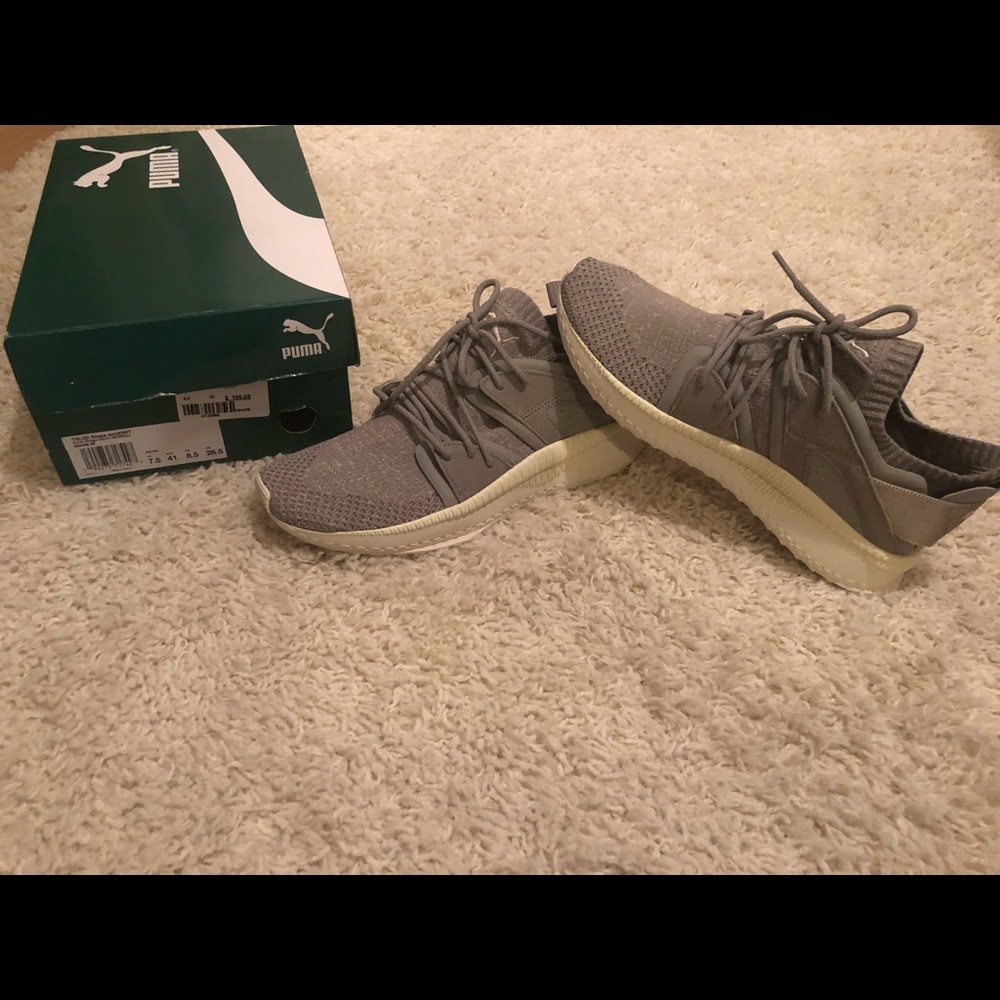 Unisex PUMAS